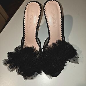 Like New! Steve Madden Black With Black Polka Dots & Tulle Pom Heels - Women's 8